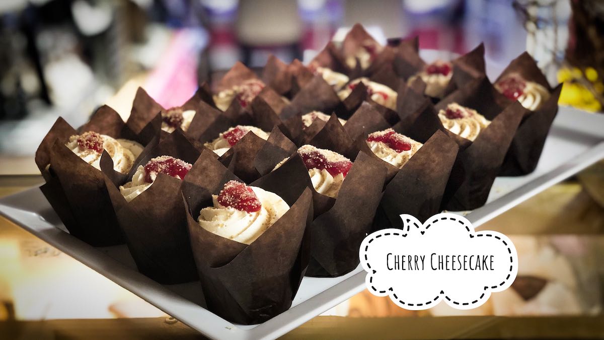 image of Cherry Cheesecake cupcakes