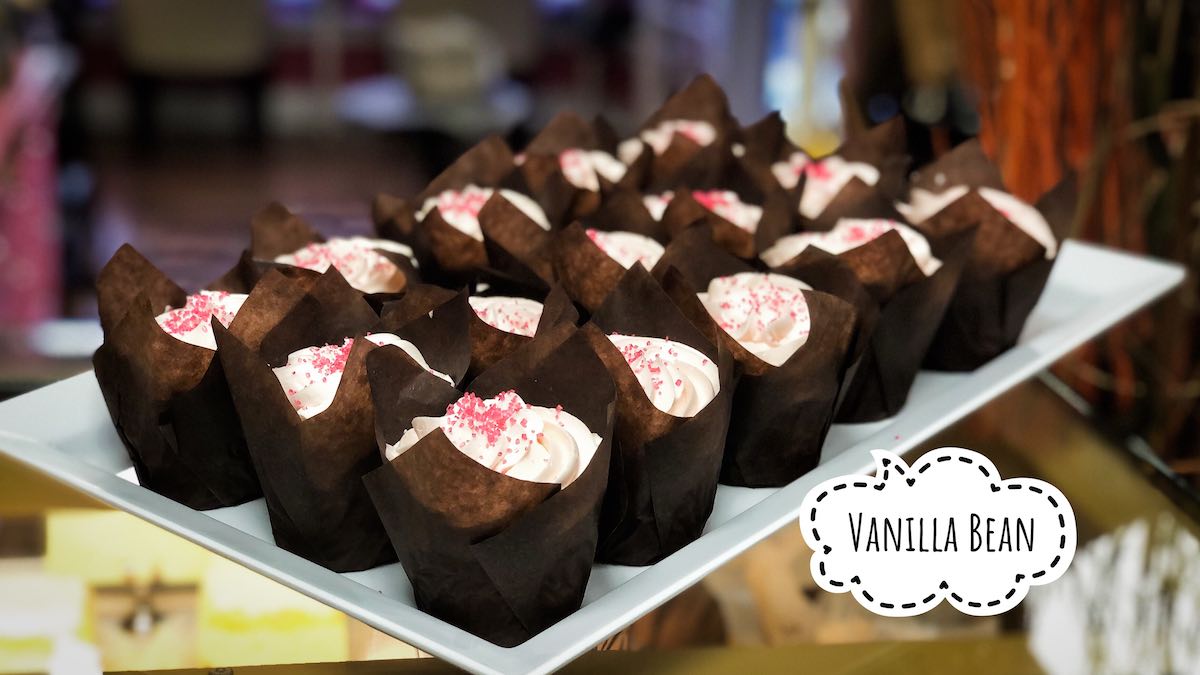 image of Vanilla Bean cupcakes