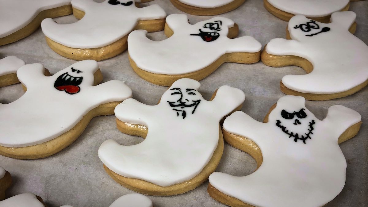 image of Ghost Sugar Cookies